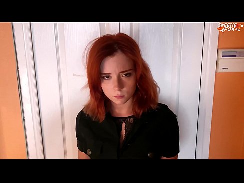 ❤️ Ochranka potrestala peknú ženu za krádež v obchode - sperma v ústach Šukanie video na nás ❌❤